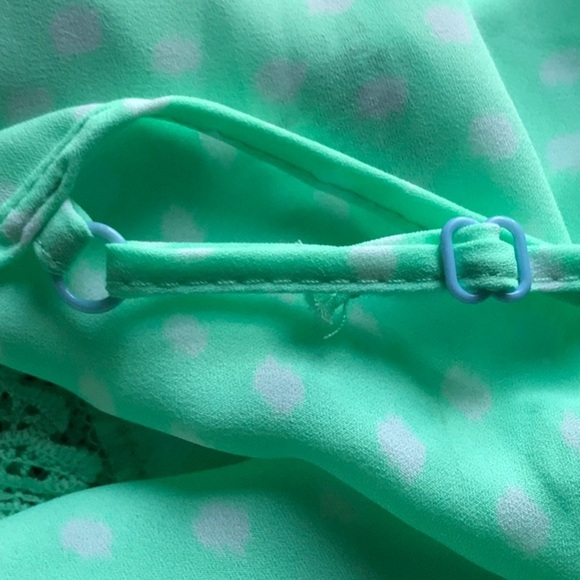 Maurices Adjustable Tank Top Green with White Polka Dots Size Small - Picture 6 of 6